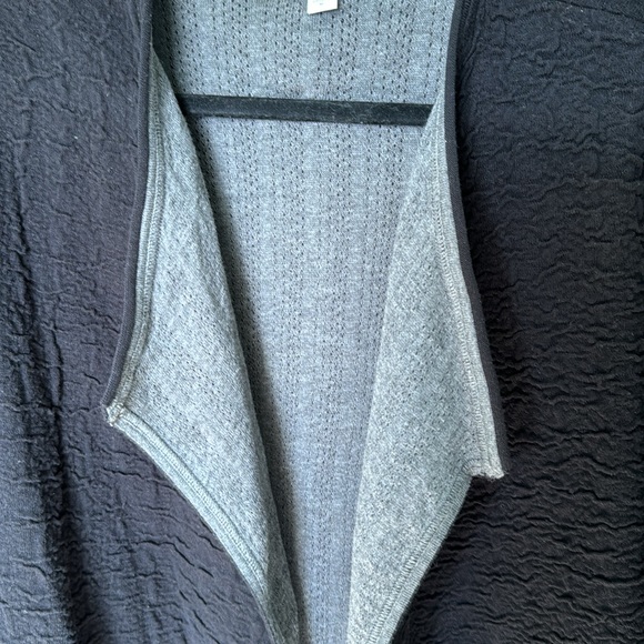 Like new jJill sweater coat, size medium - Picture 4 of 6